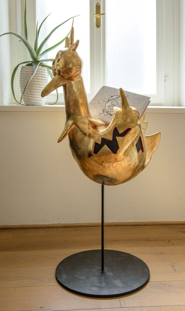Fuck you chicken, eine Skulptur gegen Massentierhaltung und bewussten Fleischkonsum